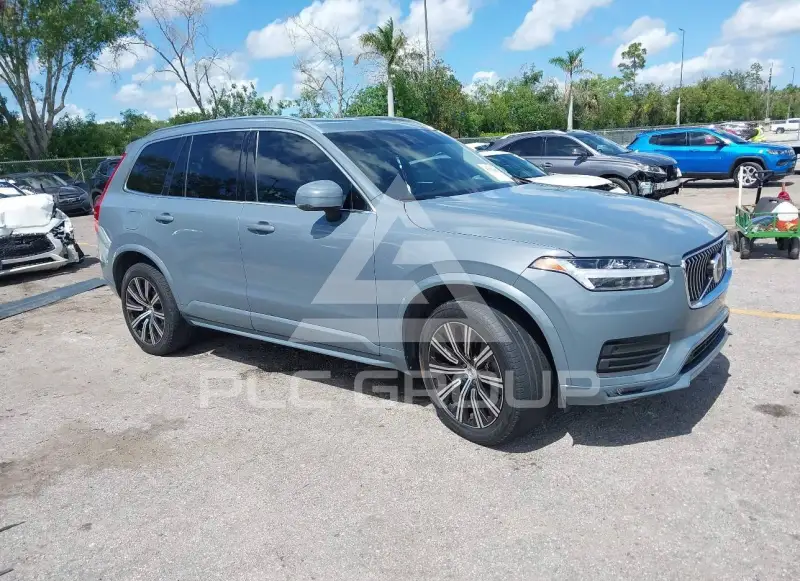 2023 Volvo XC90 фото