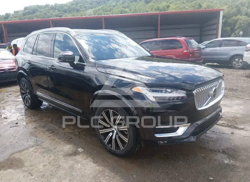 2023 Volvo XC90 фото
