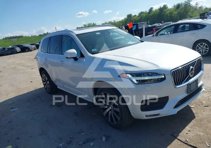2023 Volvo XC90 photo