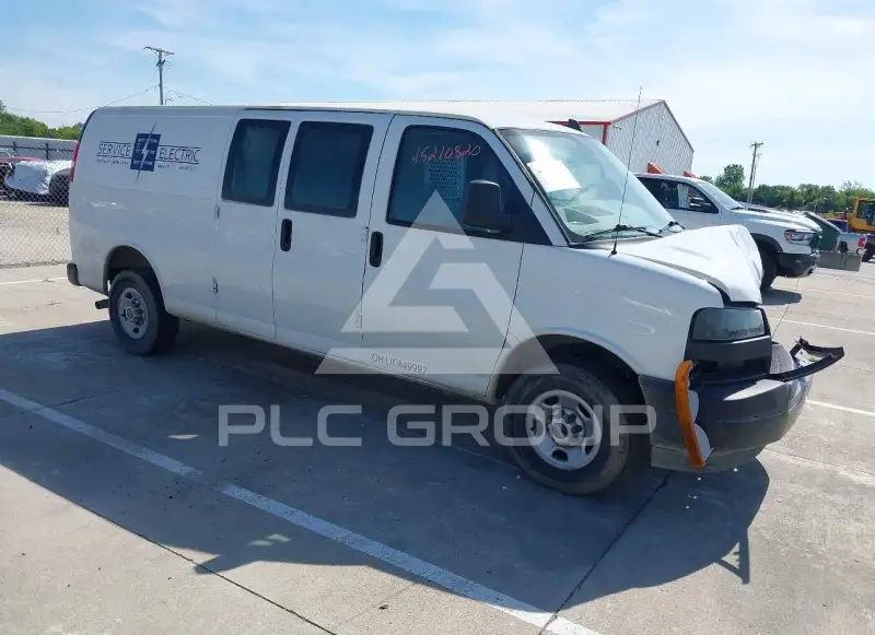 2023 GMC Savana photo
