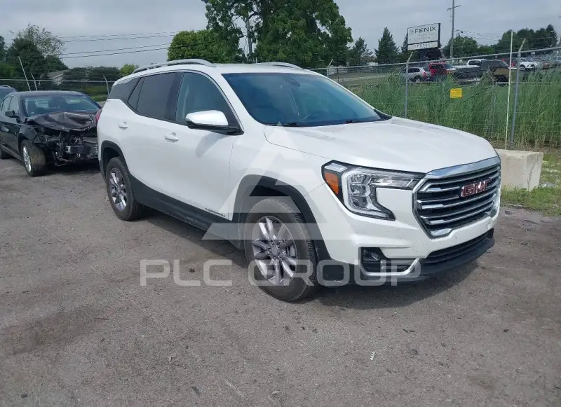 2023 GMC TERRAIN photo