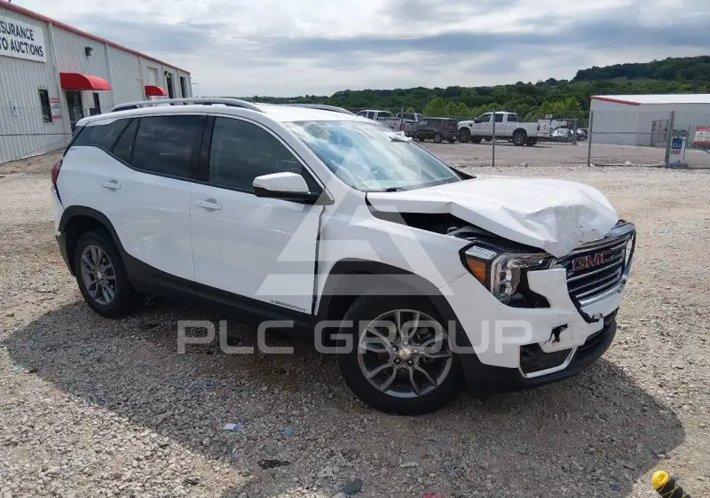 2023 GMC TERRAIN photo