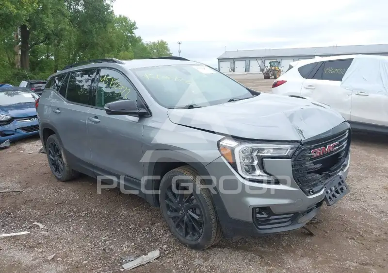 2023 GMC TERRAIN фото