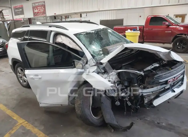 2023 GMC TERRAIN фото