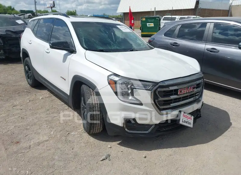 2023 GMC TERRAIN фото