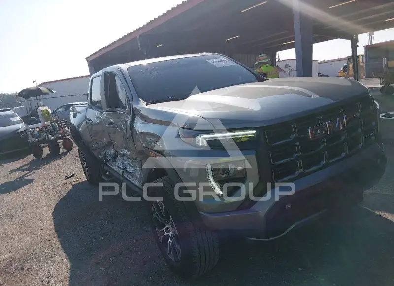 2023 GMC CANYON фото