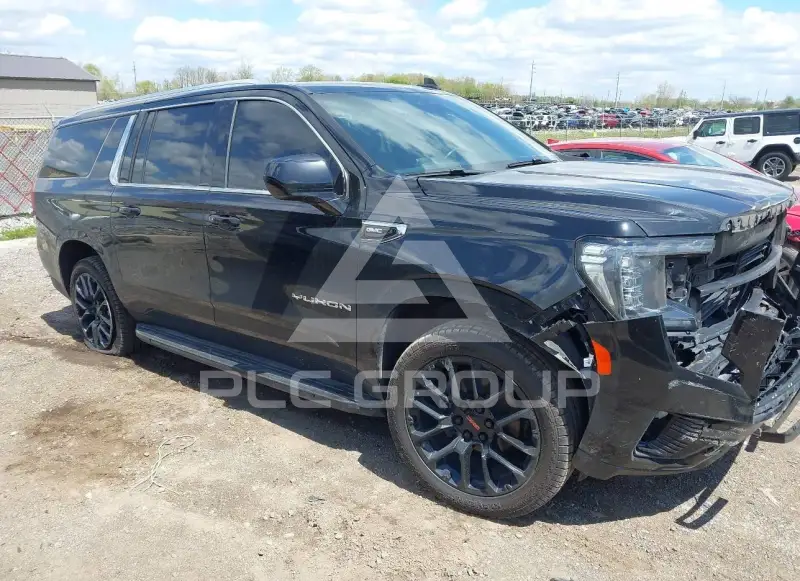 2023 GMC YUKON photo