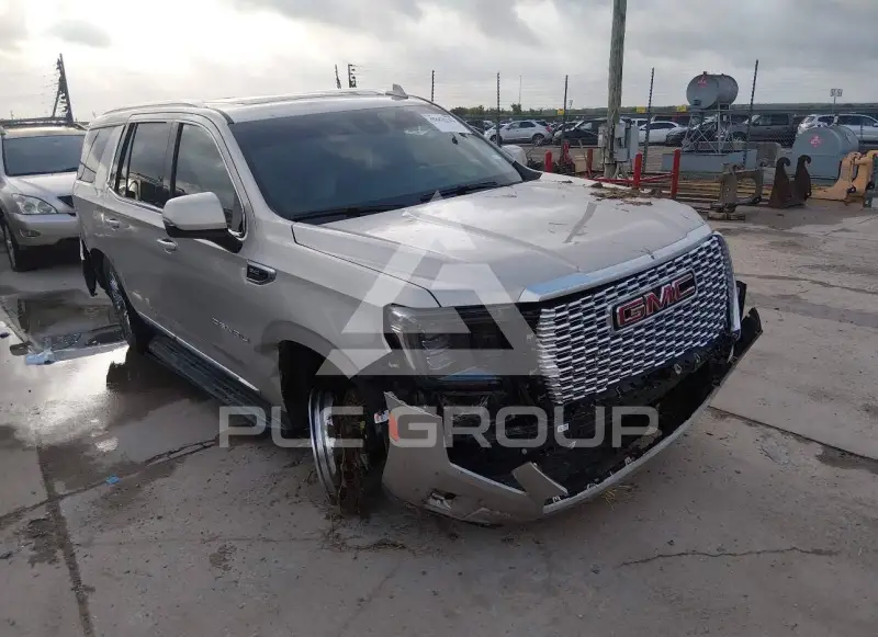 2023 GMC YUKON photo