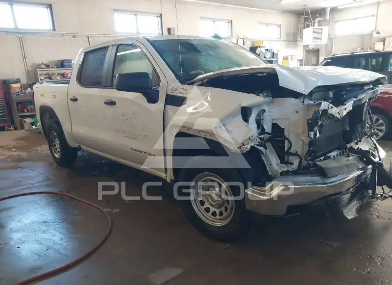 2023 GMC Sierra фото
