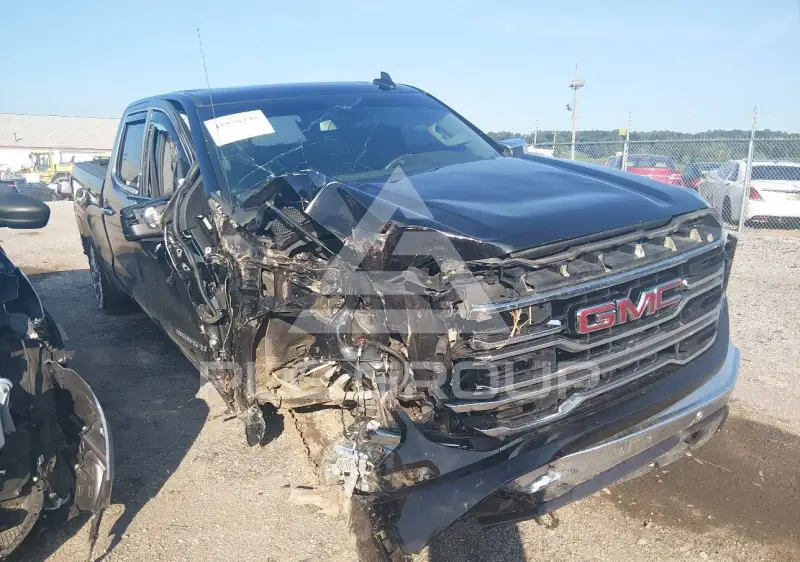 2023 GMC Sierra фото