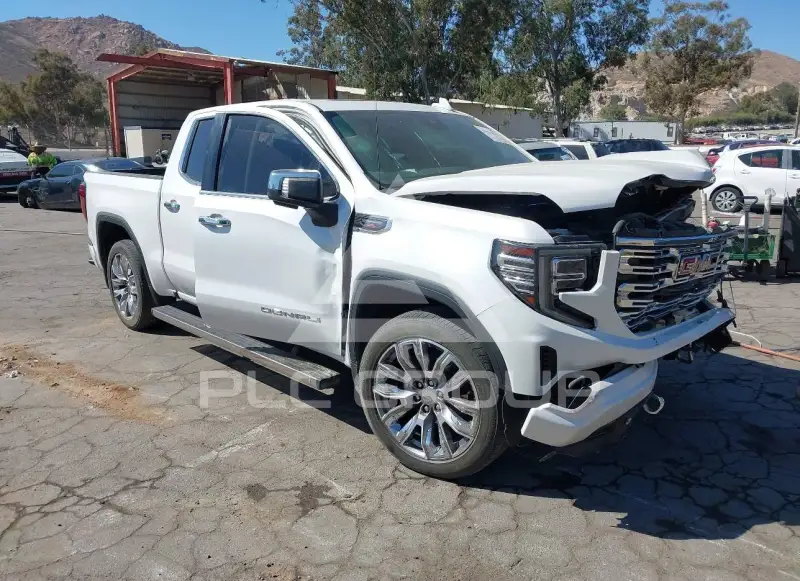 2023 GMC Sierra photo