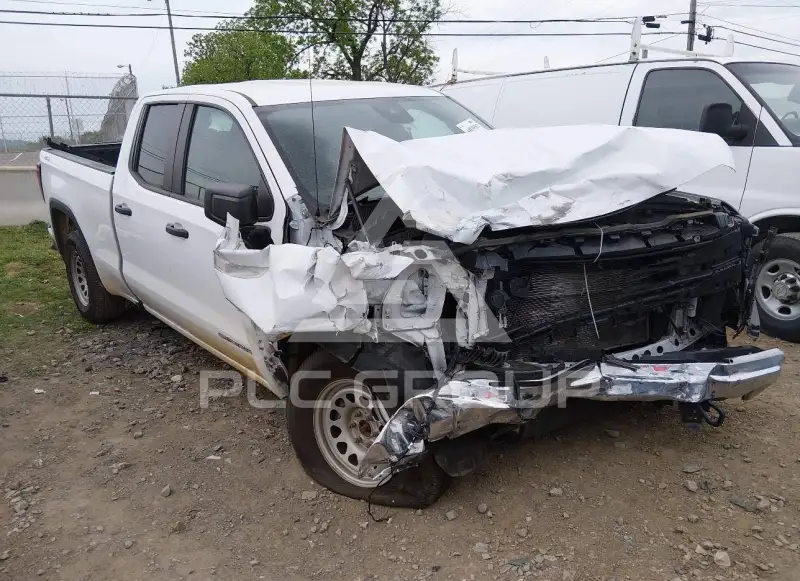 2023 GMC Sierra photo