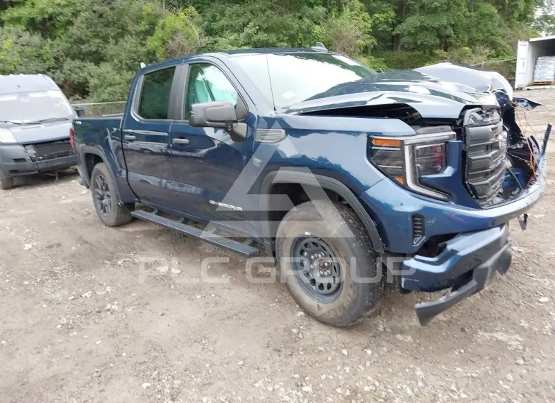 2023 GMC Sierra фото