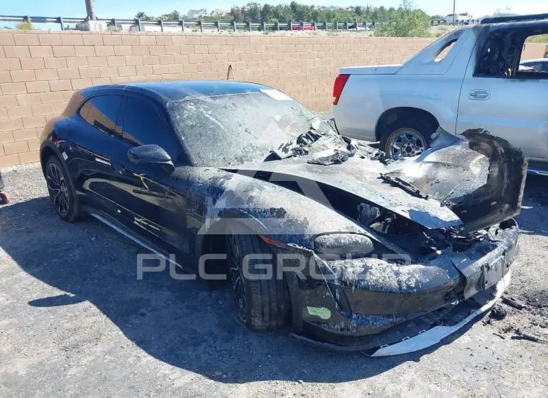 2023 Porsche Taycan photo