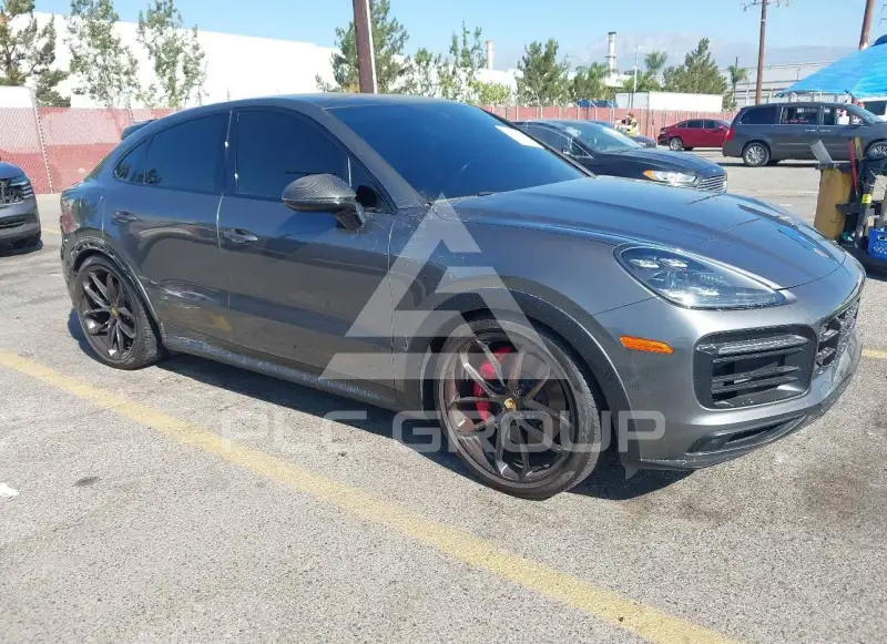 2023 Porsche Cayenne photo