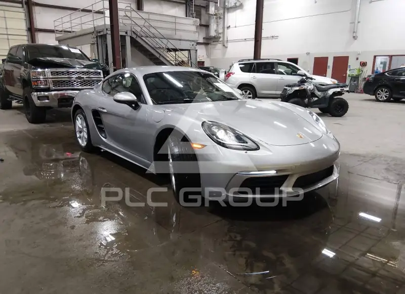2023 Porsche 718 фото