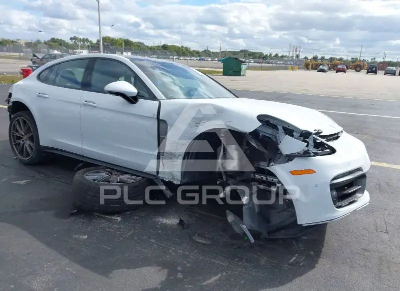 2023 Porsche Panamera фото