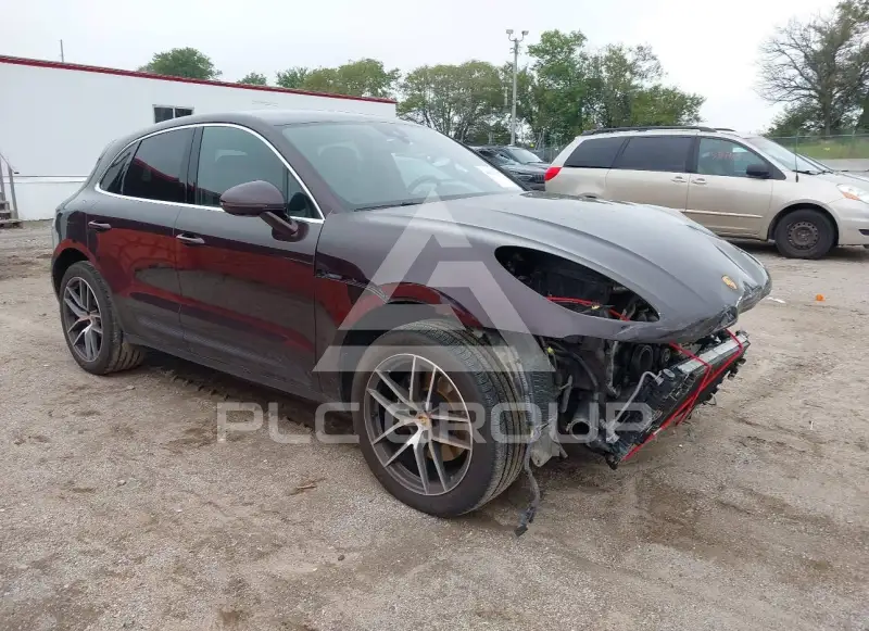 2023 Porsche MACAN photo