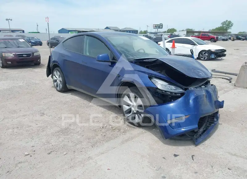 2023 Tesla Model Y фото