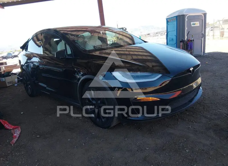 2023 Tesla Model X фото