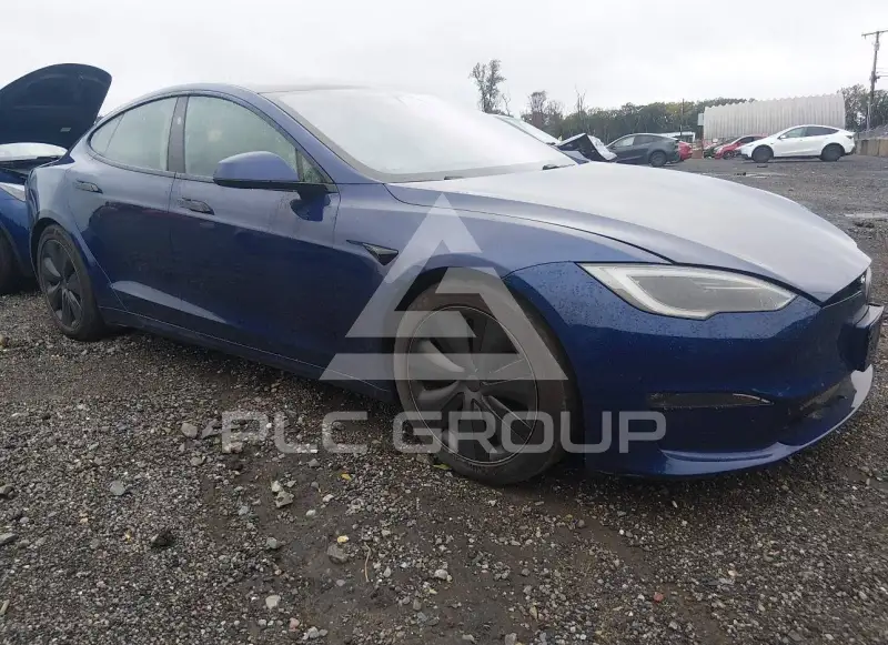 2023 Tesla Model S фото