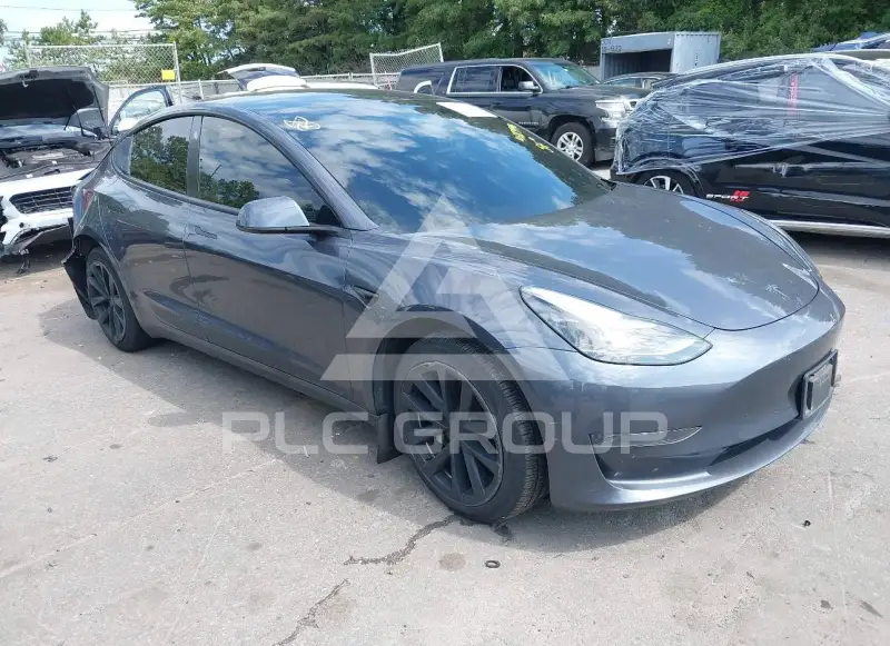2023 Tesla Model 3 фото