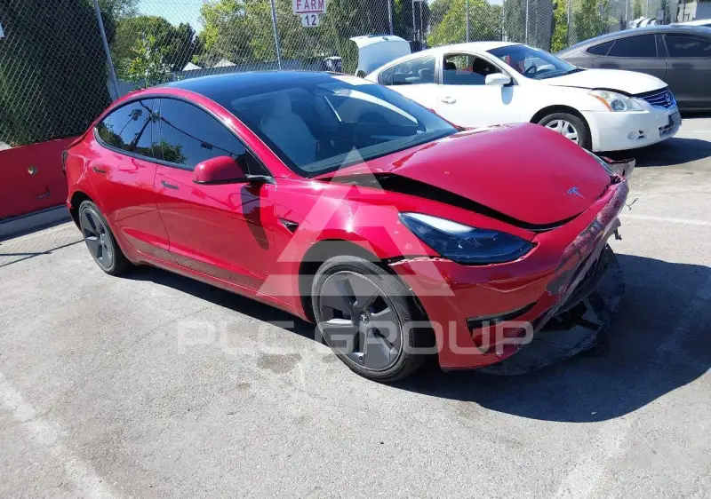 2023 Tesla Model 3 фото