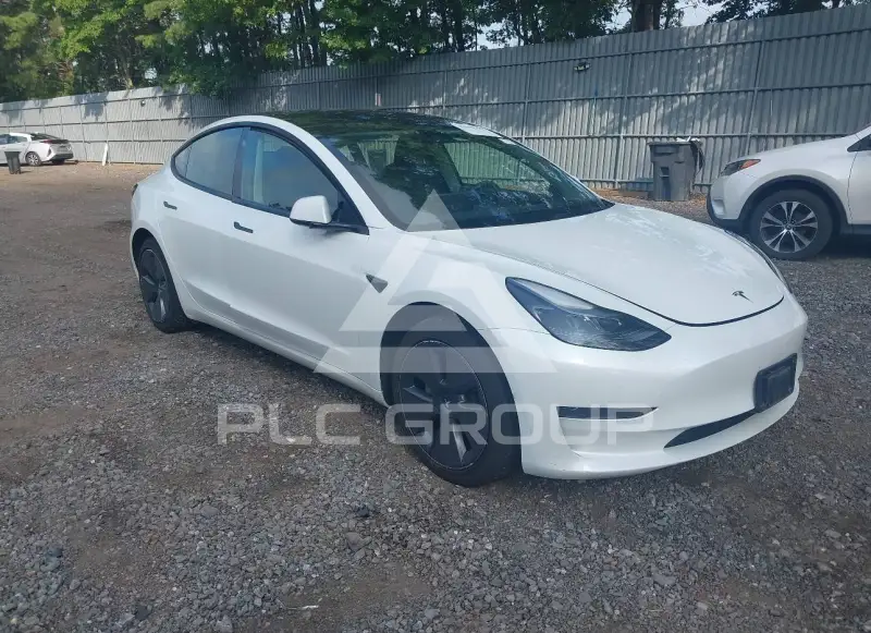 2023 Tesla Model 3 photo