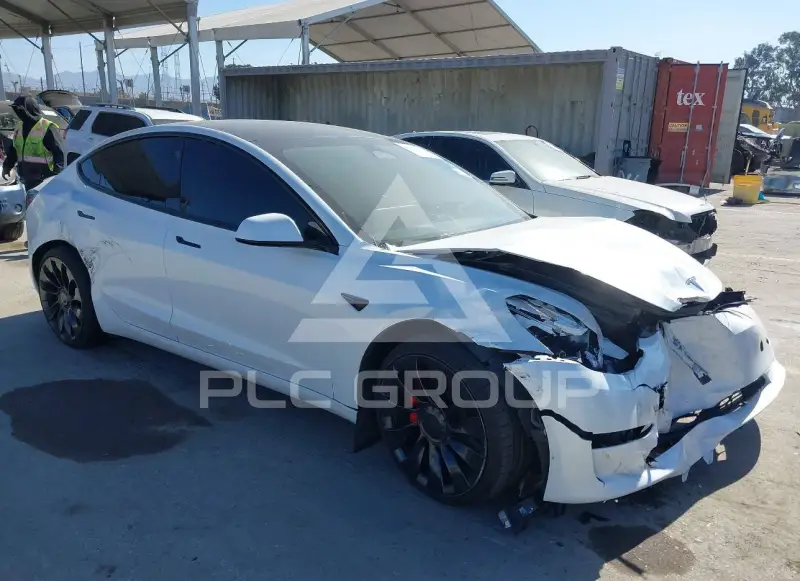 2023 Tesla Model 3 фото