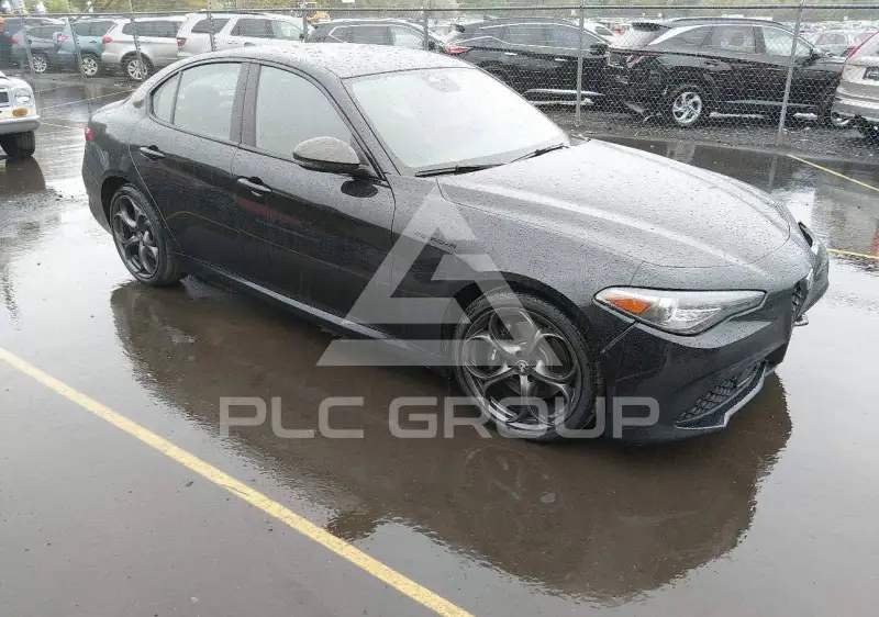 2023 Alfa Romeo Giulia фото