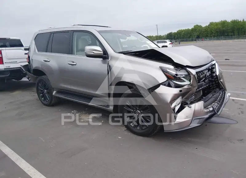 2023 Lexus GX460 photo