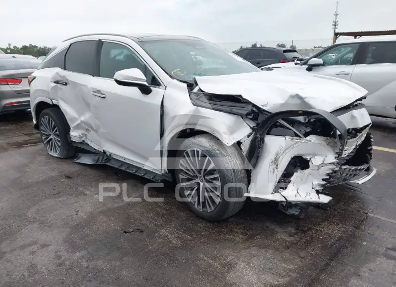 2023 Lexus RX350 photo