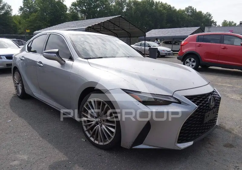 2023 Lexus IS300 photo