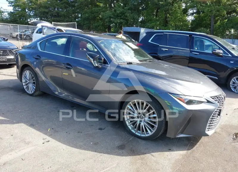 2023 Lexus IS300 фото