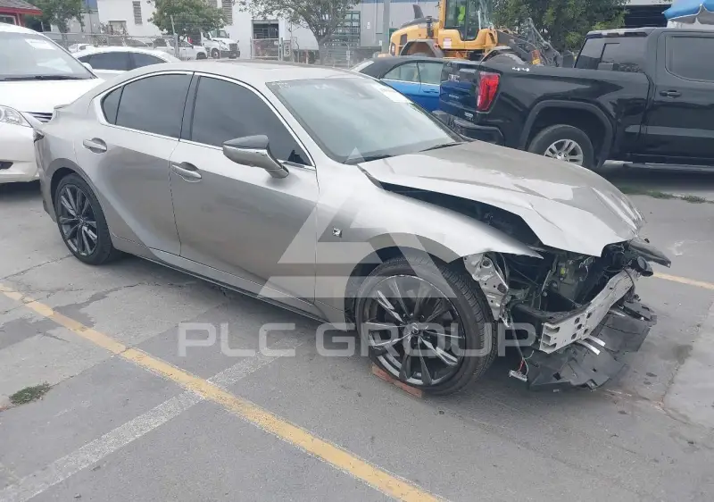 2023 Lexus IS350 photo