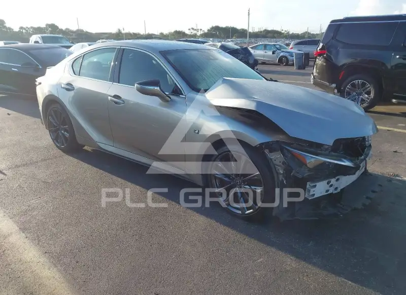 2023 Lexus IS350 фото