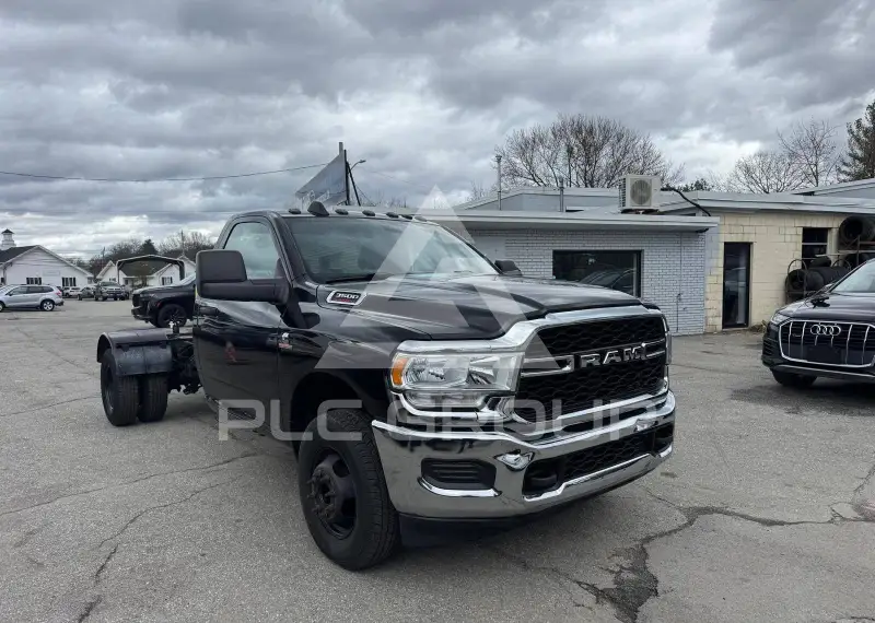 2023 RAM 3500 фото