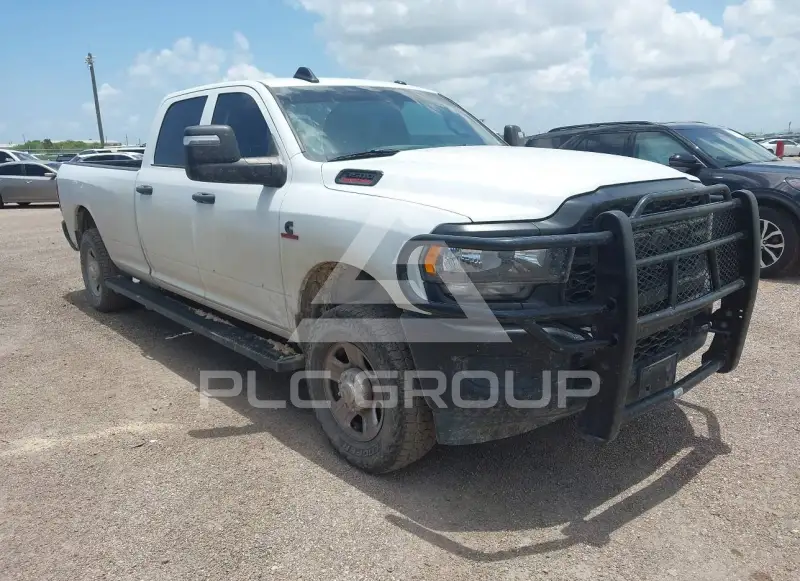 2023 RAM 3500 фото