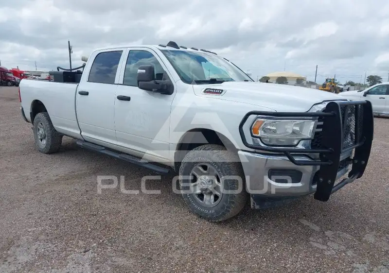 2023 RAM 2500 фото