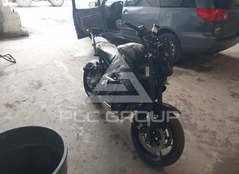 2023 Yamaha MT09 photo