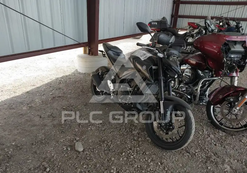 2023 Yamaha MT03 фото