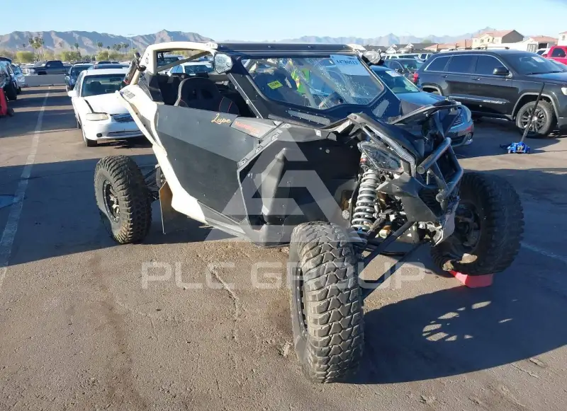2023 Can-AM MAVERICK фото