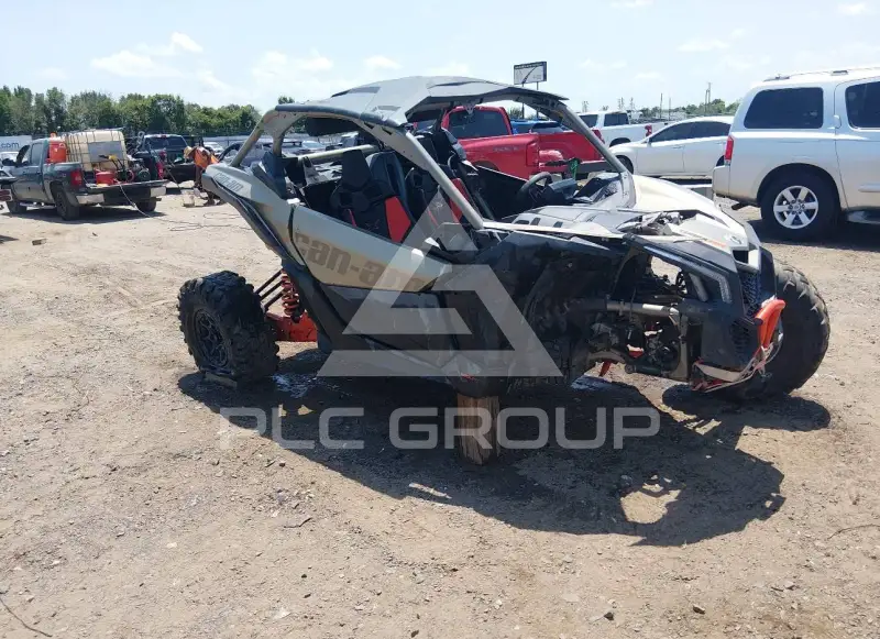 2023 Can-AM MAVERICK фото