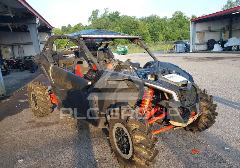 2023 Can-AM MAVERICK фото