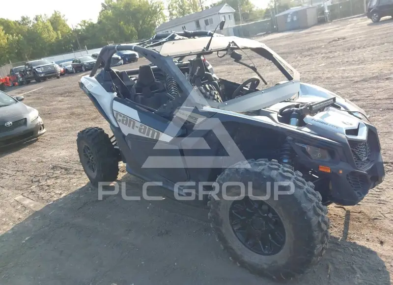 2023 Can-AM MAVERICK фото