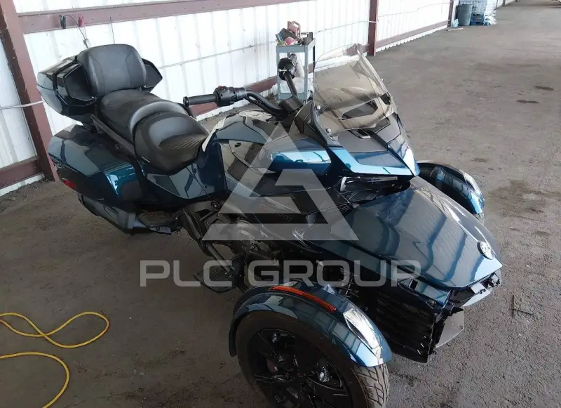 2023 Can-AM SPYDER фото