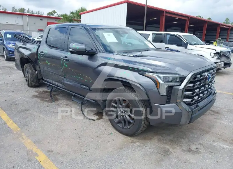 2023 Toyota TUNDRA фото