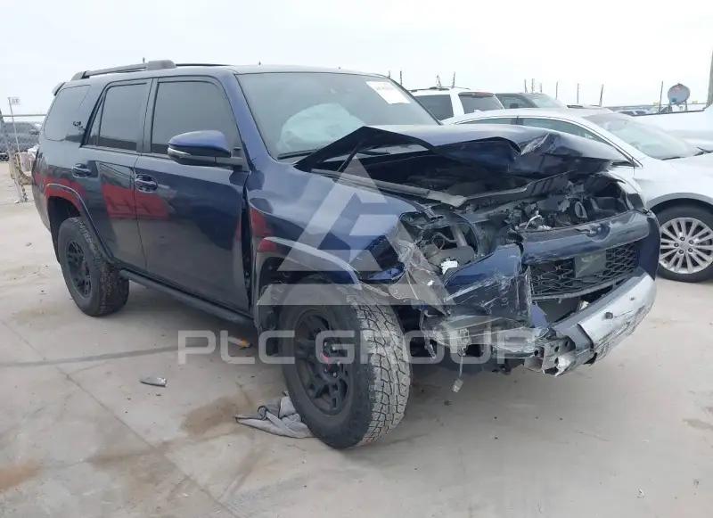 2023 Toyota 4 RUNNER фото