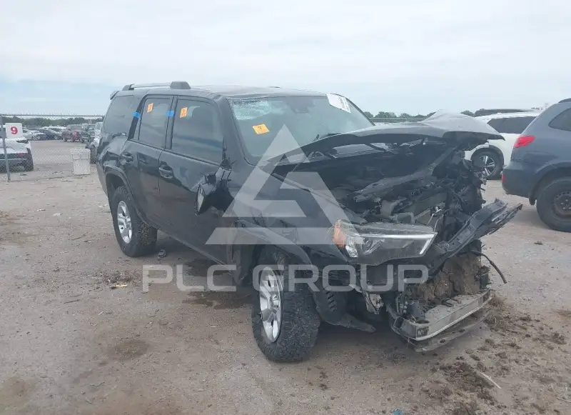 2023 Toyota 4 RUNNER photo