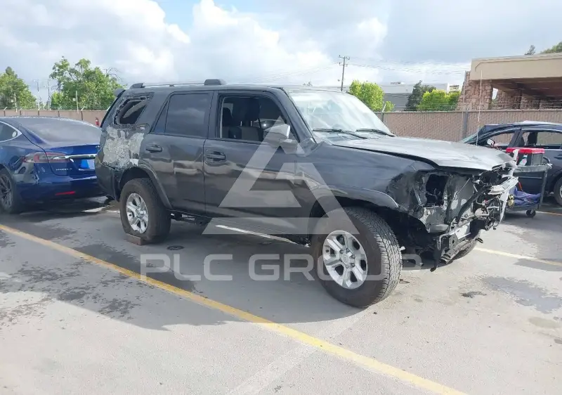 2023 Toyota 4 RUNNER фото